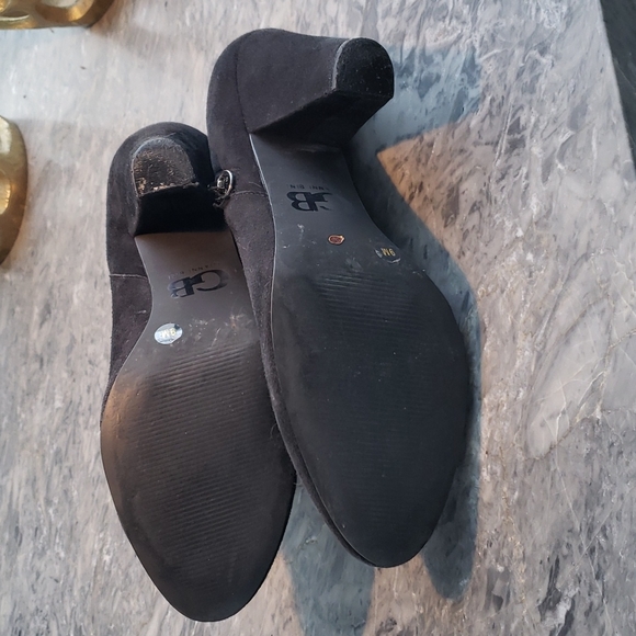 Booties - Picture 3 of 7